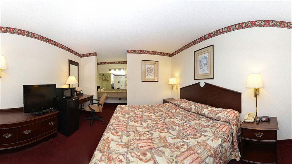 Super 8 By Wyndham Nashville West Kültér fotó